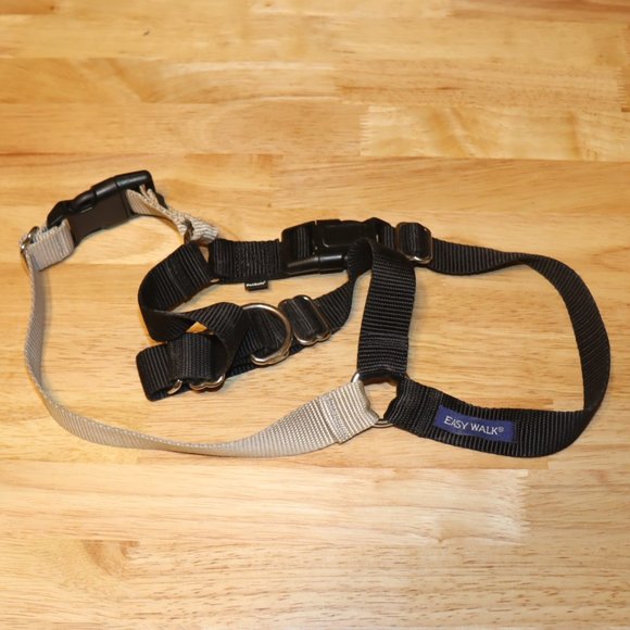 PetSafe Easy Walk No Pull Dog Harness Stop Pulling & Choking Med/Large - Picture 2 of 3